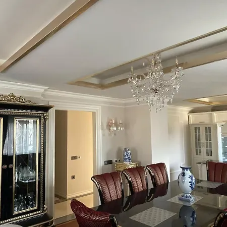Apartament Exclusive Penthouse With Stunning Castle & Sea Views , 3 Bedrooms Of Pure Elegance