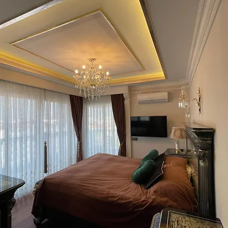 Exclusive Penthouse With Stunning Castle & Sea Views , 3 Bedrooms Of Pure Elegance Apartament